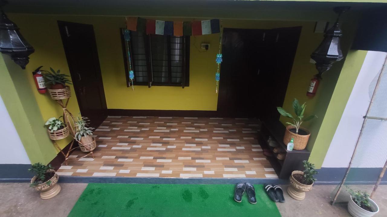 Stargaze Backpackers Hostel Guwahati Eksteriør billede